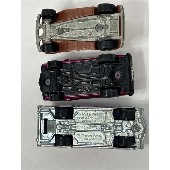 Hot Wheels Redline 1969 Pontiac Firebird ‘32 Ford Delivery Modern Chevelle - Picture 6 of 7